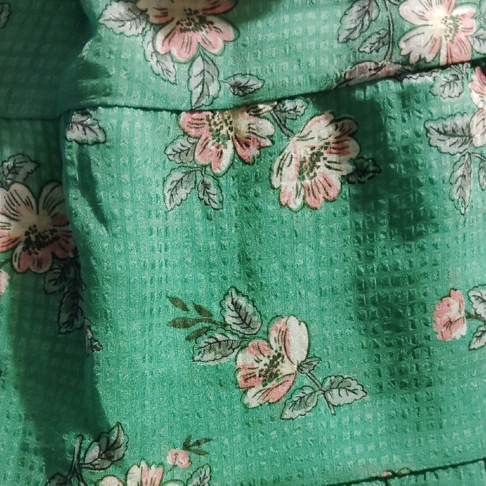 LOFT Green Tiered Mini Skirt Resort(314) Wear - Picture 3 of 5